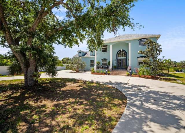 Property at 408 Inlet Rd, Ruskin, FL 33570, 4 beds, 3.5 baths