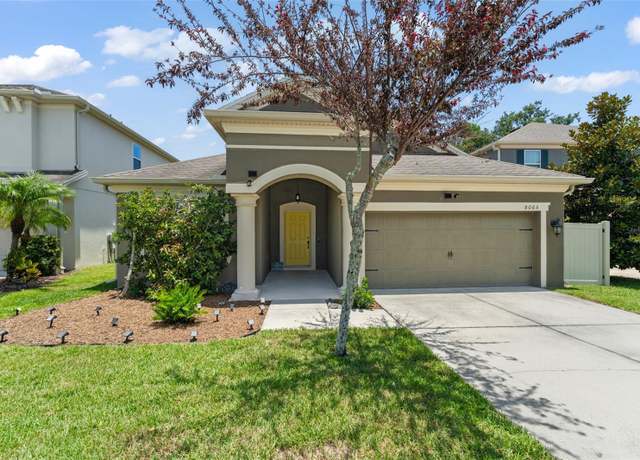 Property at 8065 Pleasant Pine Cir, Winter Park, FL 32792, 4 beds, 2 baths