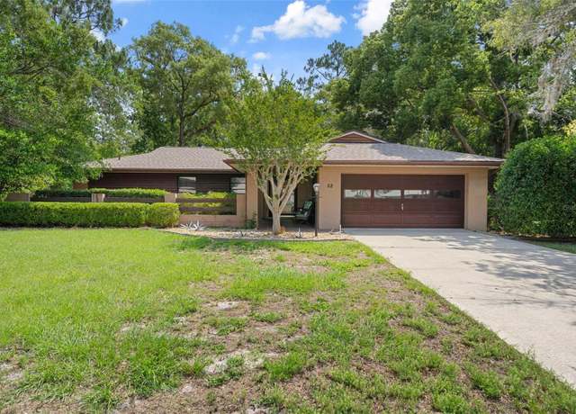 Property at 52 Douglas St, Homosassa, FL 34446, 2 beds, 2 baths