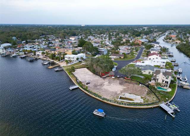 Property at 512 Driftwood Cir, Palm Harbor, FL 34683