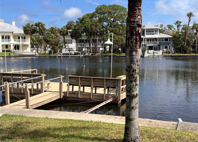 Property at 5445 Manatee Point Dr, New Port Richey, FL 34652, 3 beds, 2 baths