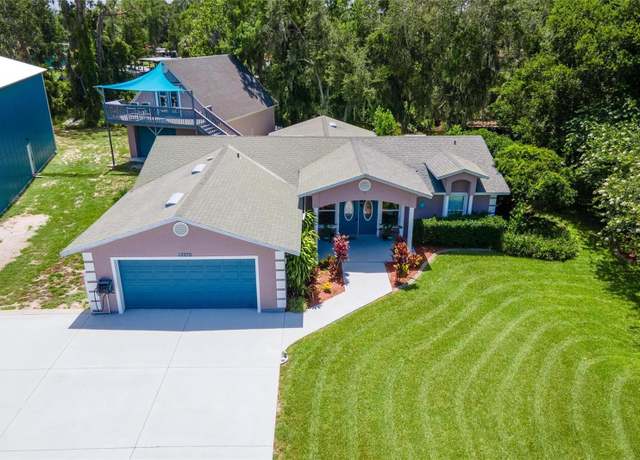 Property at 12270 Virginia Dr, Leesburg, FL 34788, 5 beds, 4 baths