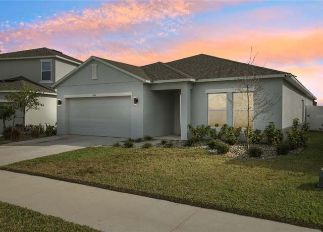 Property at 1115 Calico Pointe Cir, Groveland, FL 34736, 4 beds, 3 baths