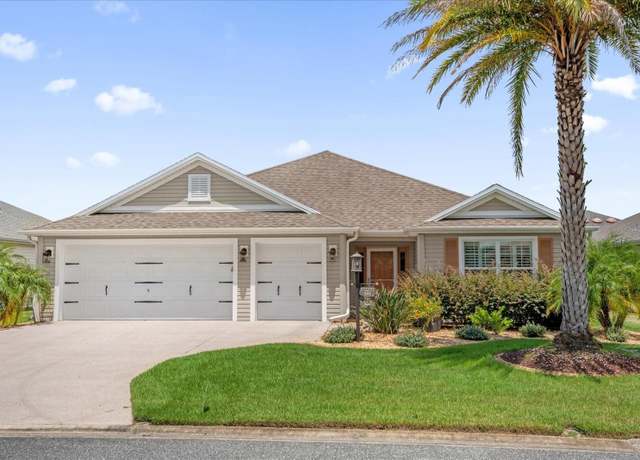 Property at 581 Evesborough Path, The Villages, FL 32163, 3 beds, 2 baths