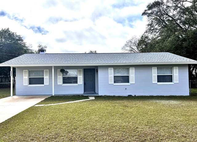 Property at 1904 NE 50th St, Ocala, FL 34479, 3 beds, 1.5 baths