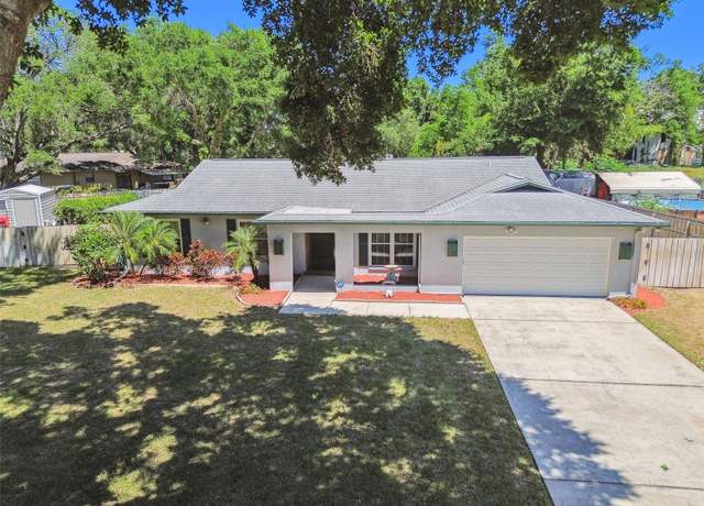 Property at 2204 Jennifer Ln, Valrico, FL 33594, 4 beds, 2 baths
