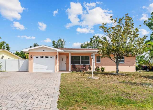 Property at 10415 124th Ter, Largo, FL 33773, 2 beds, 2 baths