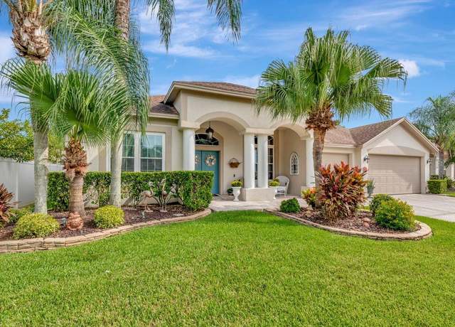 Property at 18001 Sparrows Nest Dr, Lutz, FL 33558, 4 beds, 3 baths