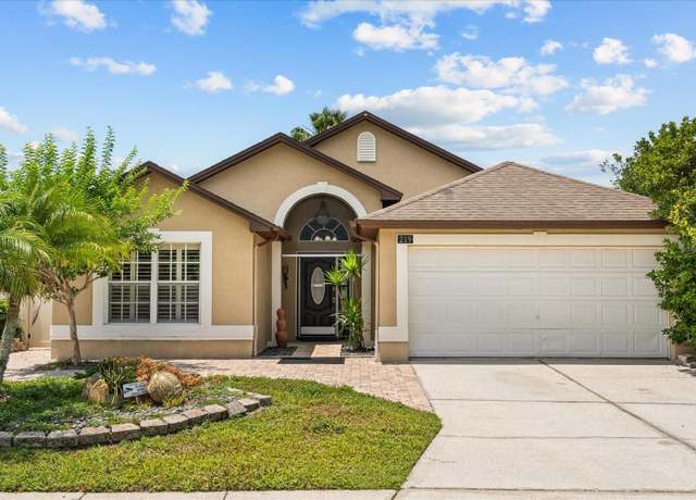 Property at 219 Old Mill Cir, Kissimmee, FL 34746, 3 beds, 2 baths