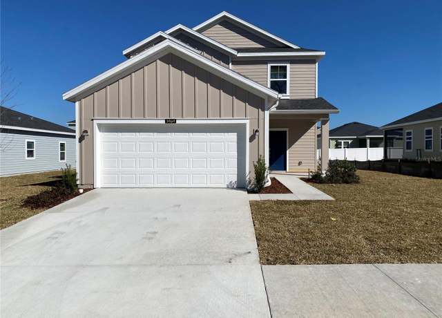 Property at 3969 NE 30th Ter, Ocala, FL 34479, 4 beds, 3 baths