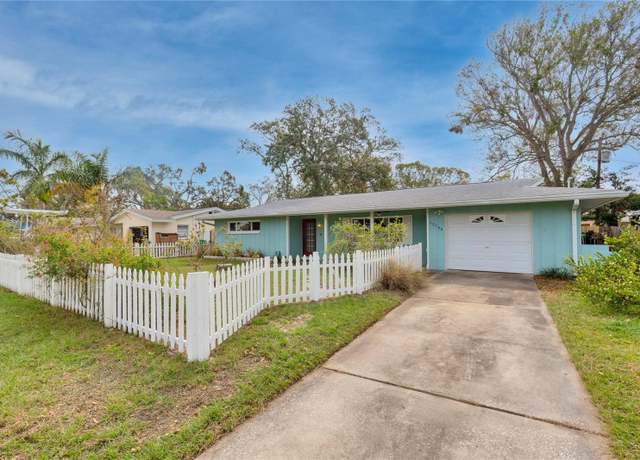 Property at 12164 84th Ave N, Seminole, FL 33772, 3 beds, 2 baths