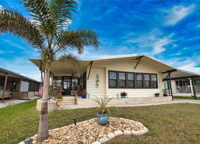 Property at 436 Villa Nueva Cir, North Port, FL 34287, 2 beds, 2 baths