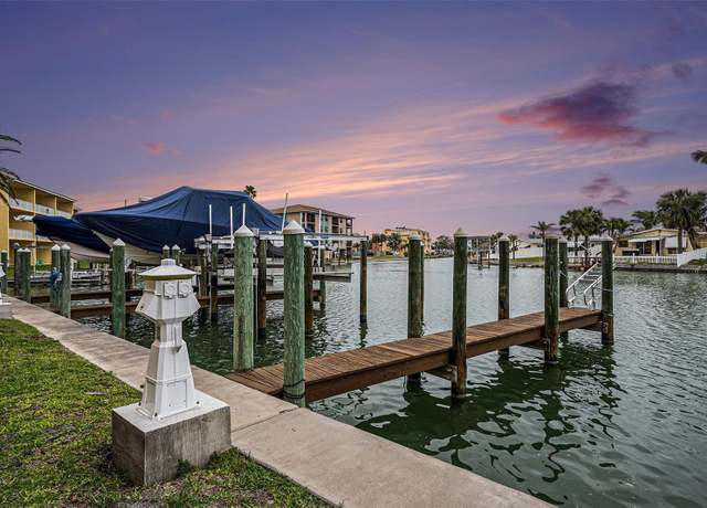 Property at 11525 Gulf Blvd #401, Treasure Island, FL 33706, 3 beds, 3.5 baths
