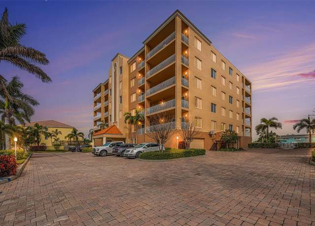 Property at 11525 Gulf Blvd #401, Treasure Island, FL 33706, 3 beds, 3.5 baths