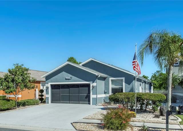 Property at 8116 Sanguinelli Rd, Land O Lakes, FL 34637, 3 beds, 2 baths