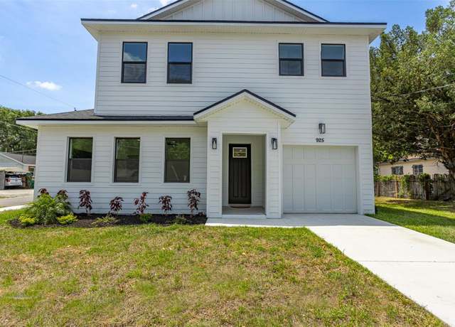 Property at 925 E Chelsea St, Tampa, FL 33603, 3 beds, 2.5 baths