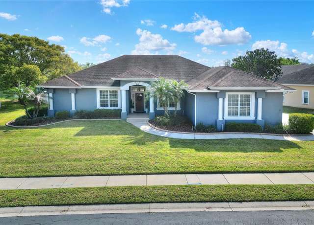 Property at 5810 Lake Victoria Dr, Lakeland, FL 33813, 4 beds, 2 baths