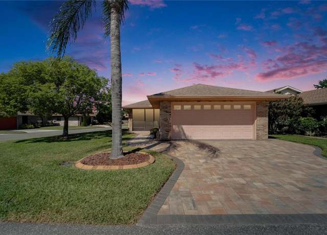 Property at 622 Jamaica Cir, Lakeland, FL 33803, 2 beds, 2 baths
