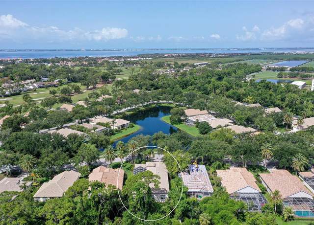 Property at 5839 Los Verdes Ct, Bradenton, FL 34210, 3 beds, 3 baths