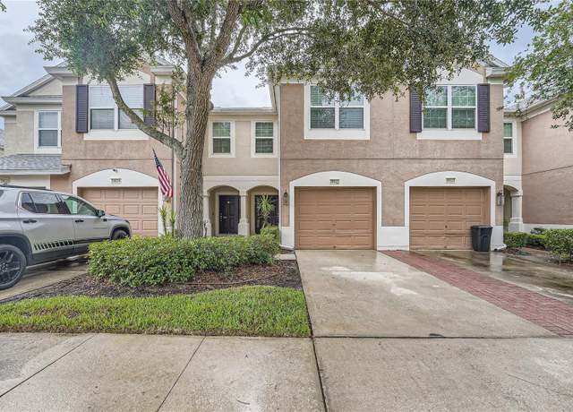 Property at 26622 Castleview Way, Wesley Chapel, FL 33544, 3 beds, 2.5 baths
