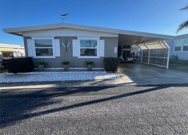 Property at 624 Queen Palm St, Largo, FL 33778, 2 beds, 2 baths
