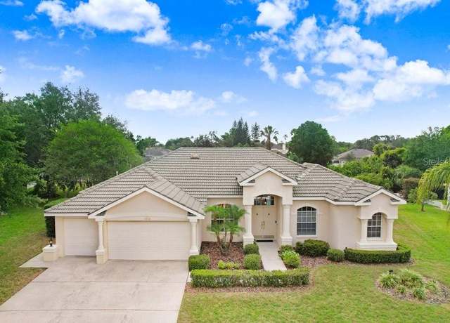 Property at 1212 Baycove Ln, Lutz, FL 33549, 4 beds, 3 baths