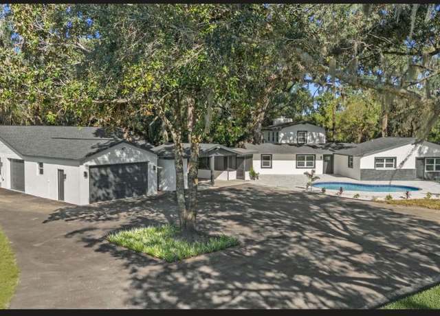 Property at 18101 Mason Smith Rd, Brooksville, FL 34604, 4 beds, 3 baths