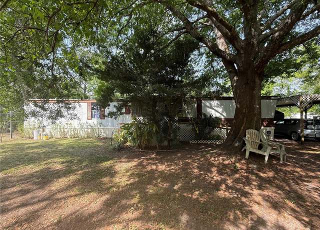 Property at 10714 Hunters Trl, Lakeland, FL 33809, 3 beds, 1.5 baths