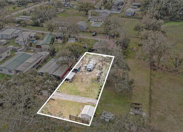 Property at 10503 Phlox Glade Ln N, Thonotosassa, FL 33592