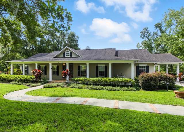 Property at 36641 Blanton Rd, Dade City, FL 33523, 3 beds, 4 baths