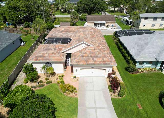 Property at 4804 Jacaranda Heights Dr, Venice, FL 34293, 3 beds, 3 baths