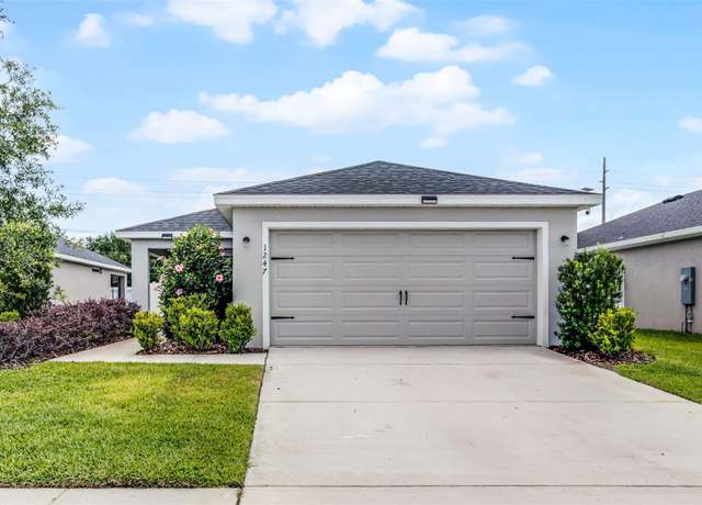 Property at 1247 Mezzavalle Way, Auburndale, FL 33823, 3 beds, 2 baths