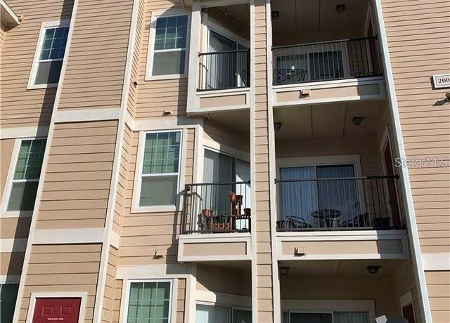 Property at 2000 Erving Cir #102, Ocoee, FL 34761, 2 beds, 2.5 baths