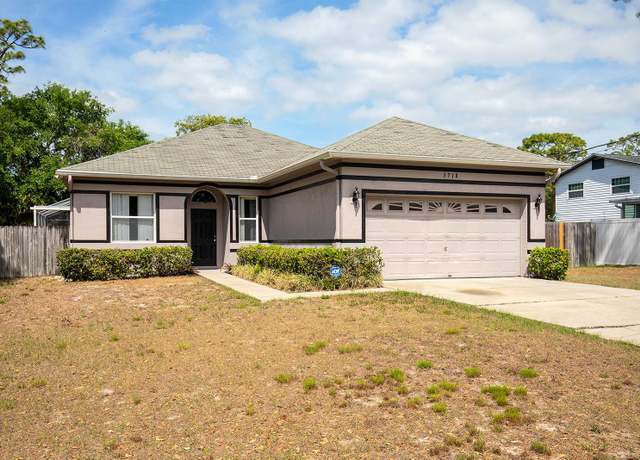 Property at 1718 Elaine Ave, Altamonte Springs, FL 32701, 3 beds, 2 baths