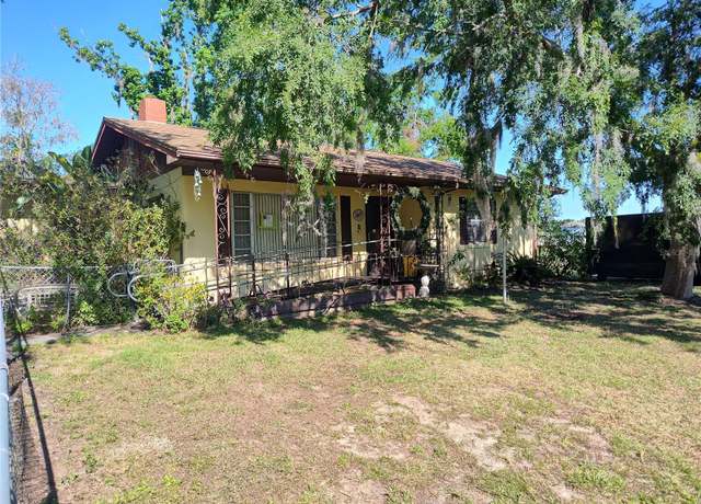 Property at 12231 Fort King Rd, Dade City, FL 33525, 3 beds, 2 baths