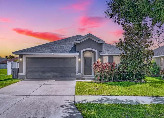 Property at 14371 Edinburgh Moor Dr, Wimauma, FL 33598, 3 beds, 2 baths