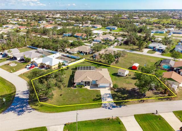 Property at 7424 Snow Dr, Englewood, FL 34224, 3 beds, 2 baths