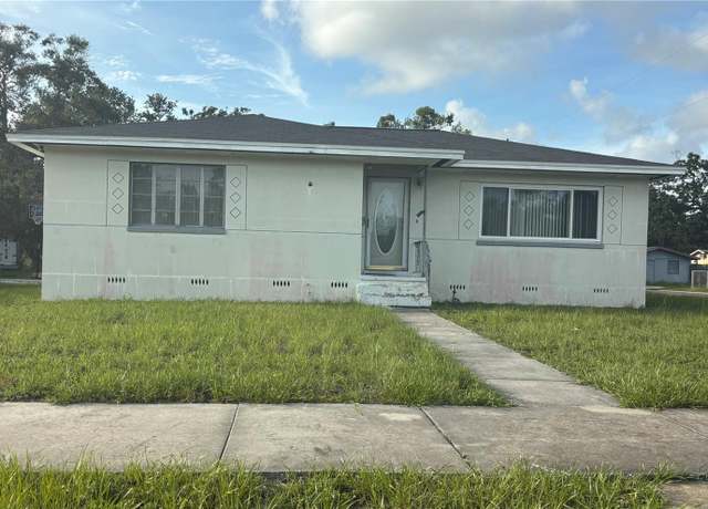 Property at 801 37th Ave S, St Petersburg, FL 33705, 2 beds, 1 bath