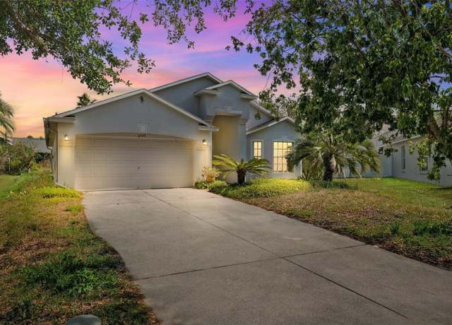 Property at 6320 Open Pasture Ct, Wesley Chapel, FL 33545, 4 beds, 3 baths