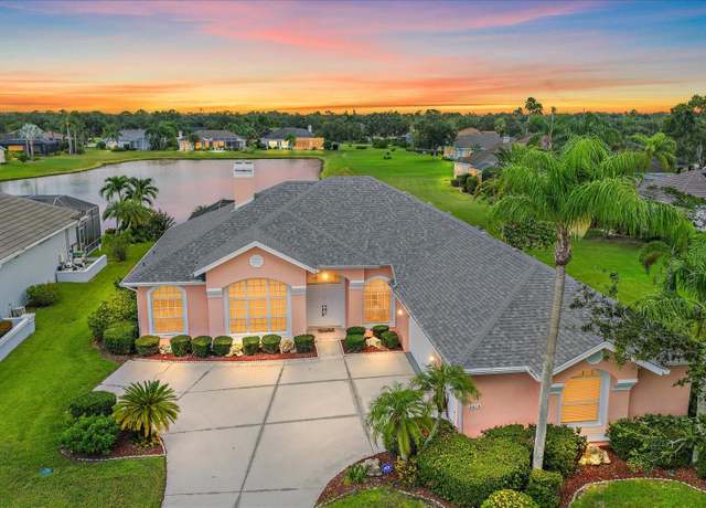 Property at 9819 Sweetwater Ave, Bradenton, FL 34202, 3 beds, 3 baths