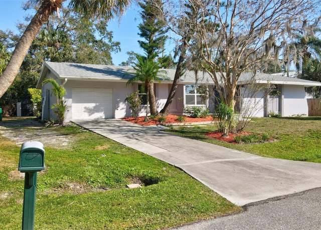 Property at 1052 Archer St, Port Charlotte, FL 33952, 3 beds, 2 baths