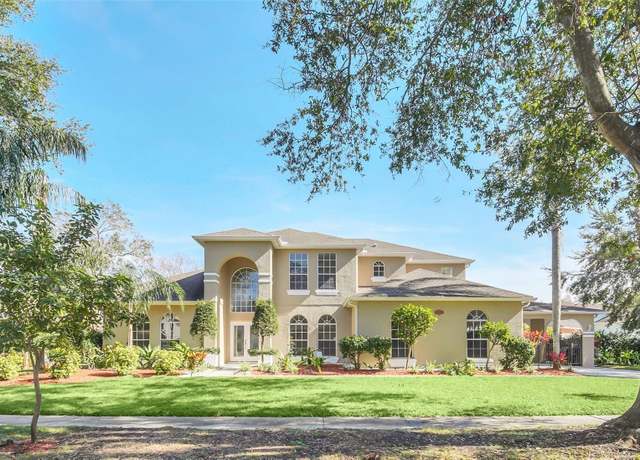 Property at 10125 Foxhurst Ct, Orlando, FL 32836, 5 beds, 3 baths