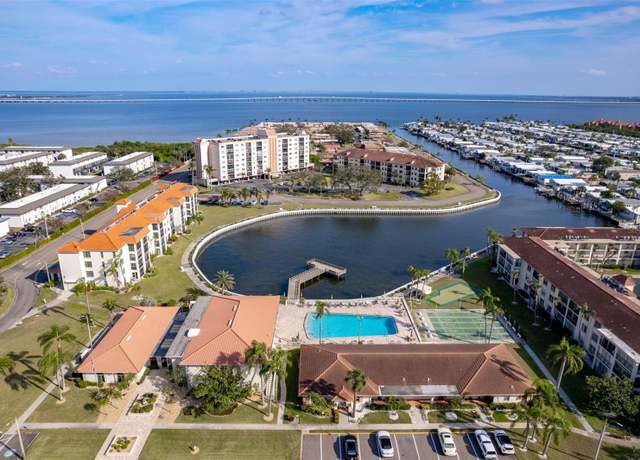 Property at 19029 US Highway 19 Unit 25D, Clearwater, FL 33764, 2 beds, 2 baths