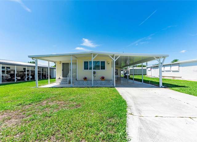 Property at 36848 Beth Ave, Zephyrhills, FL 33542, 2 beds, 2 baths