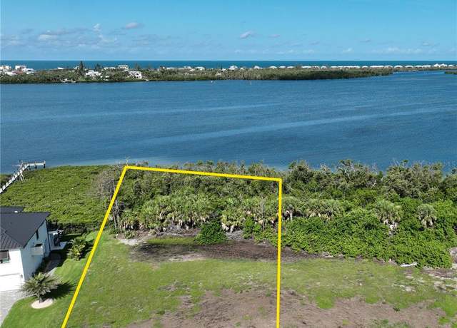 Property at 10011 Eagle Preserve Dr, Englewood, FL 34224