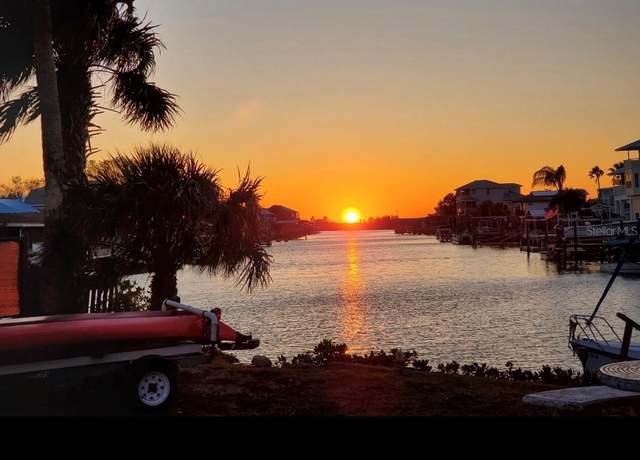 Property at 3427 Minnow Creek Dr, Hernando Beach, FL 34607, 2 beds, 2 baths