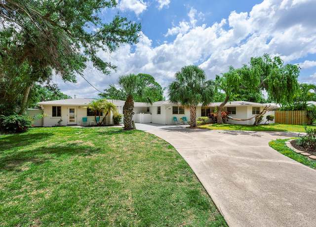 Property at 607 Bay Point Ave, Nokomis, FL 34275, 6 beds, 4 baths