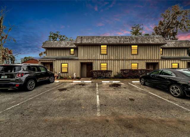 Property at 2826 NE 7th St, Ocala, FL 34470, 10 beds, 8 baths