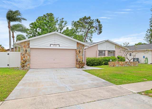 Property at 12762 98th St, Largo, FL 33773, 3 beds, 2 baths