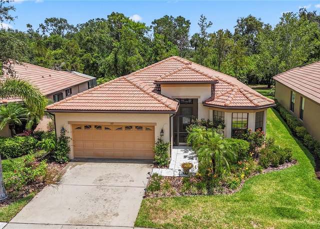Property at 137 Silver Falls Dr, Apollo Beach, FL 33572, 3 beds, 2 baths